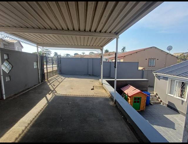 3 BEDROOM HOUSE FOR SALE IN STONEBRIDGE